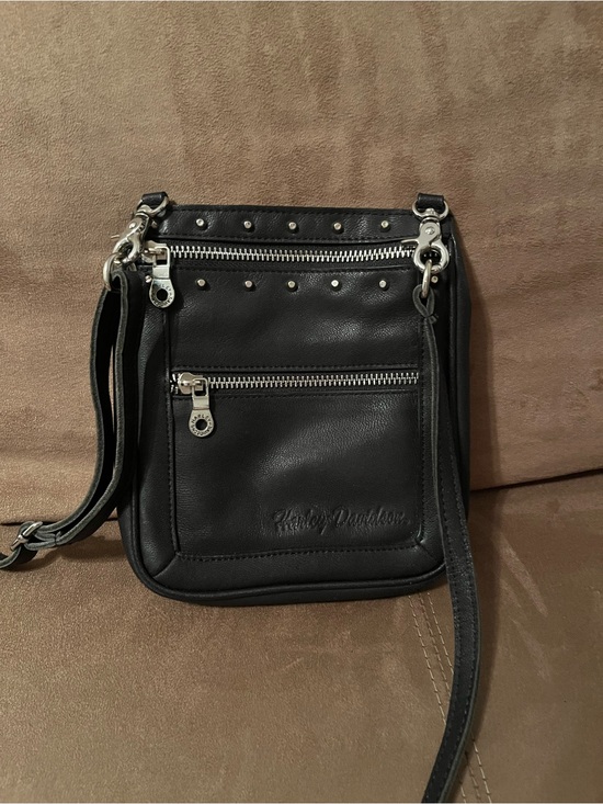 Harley-Davidson Handbags - Harley-Davidson Black Leather Crossbody Bag